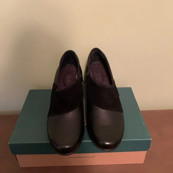 Clarks bendables promise Josie black booties - Picture 3 of 10